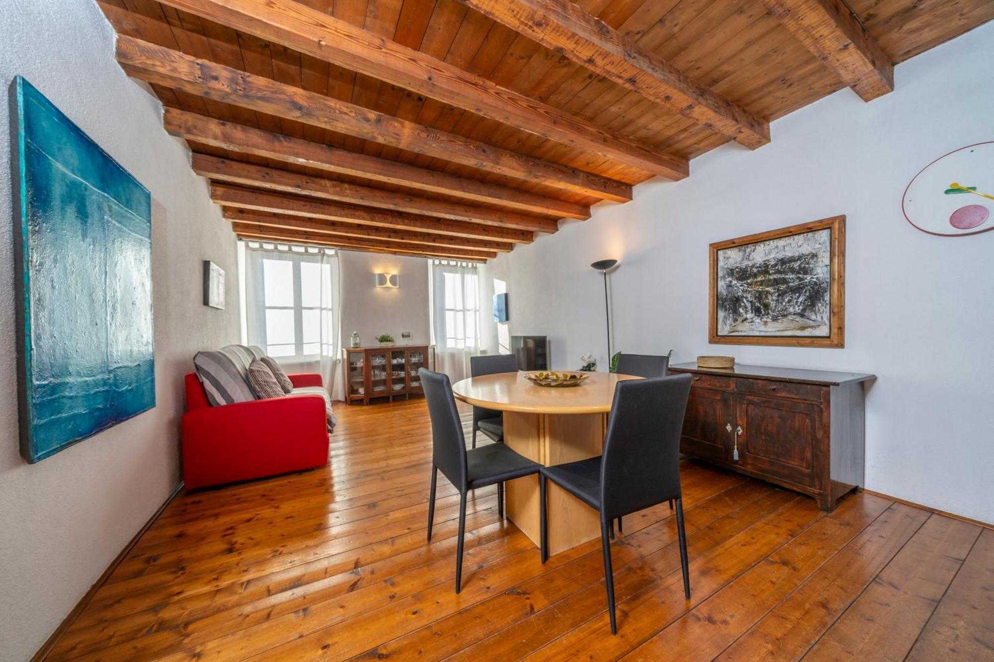 Atelier San Giacomo - Central Apartment Udine Exteriör bild